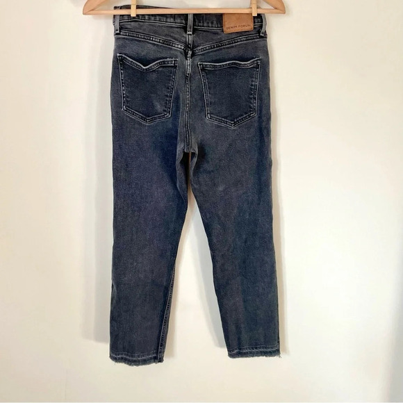 Denim Forum Arlo High Rise Straight Cropped Raw Hem Denim Jeans In Black Size 26 - Picture 3 of 9